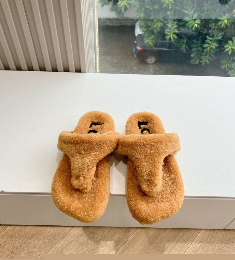 l*ew* slippers